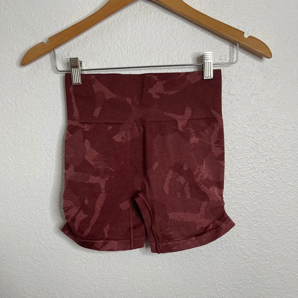 Gymshark Adapt Camo Seamless Shorts Burgundy Red Ruched‎ High Waist Small